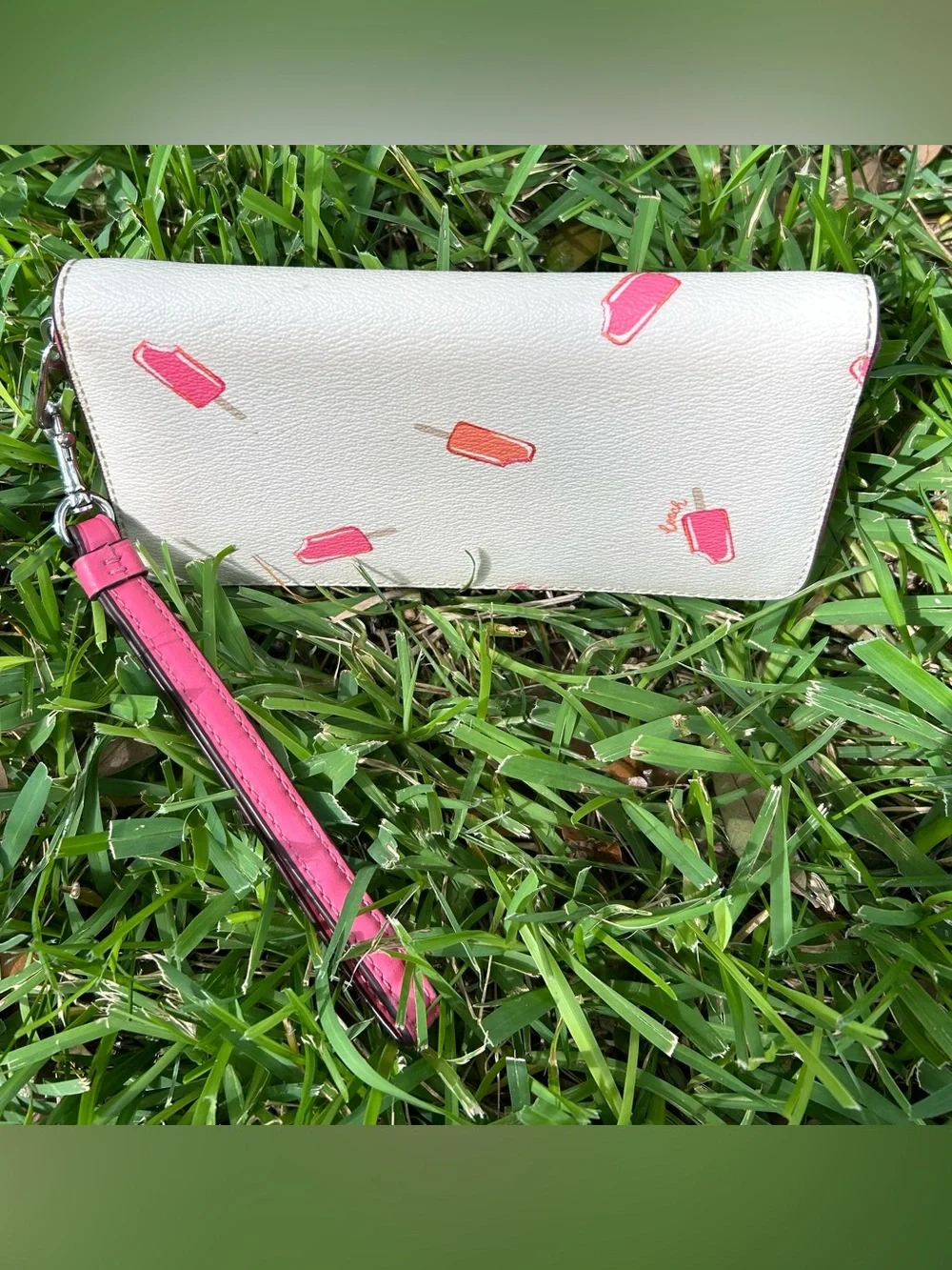 Coach White Long Zippy Accordion Wallet/ Wristlet with Pink Popsicle Print